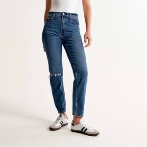 Curve Love - High Rise Mom Jean